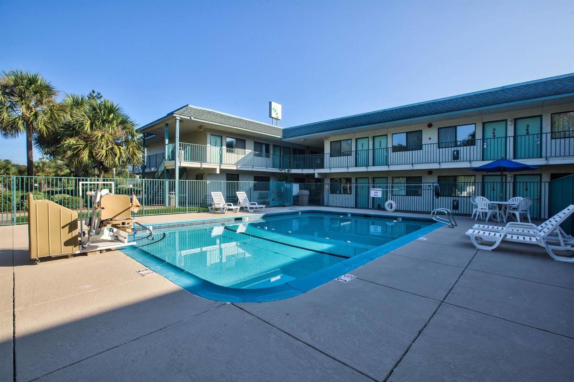 Motel 6-Valdosta, Ga - University 외부 사진